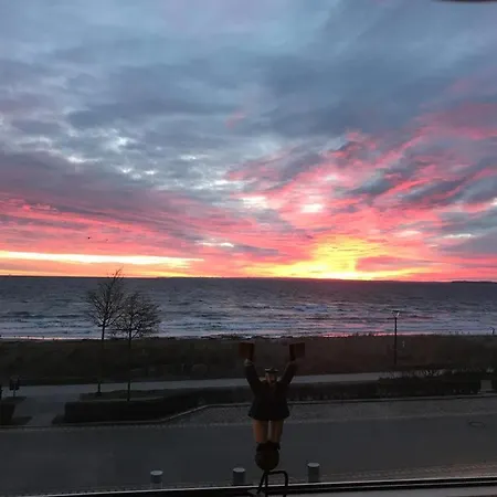 Ferienwohnung Sunrise - In Bester Lage Am Strand Von Apartment Haffkrug